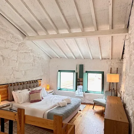 Nomad's Easy - 1bdr Chalet In The Old Town Tatil Evi Porto